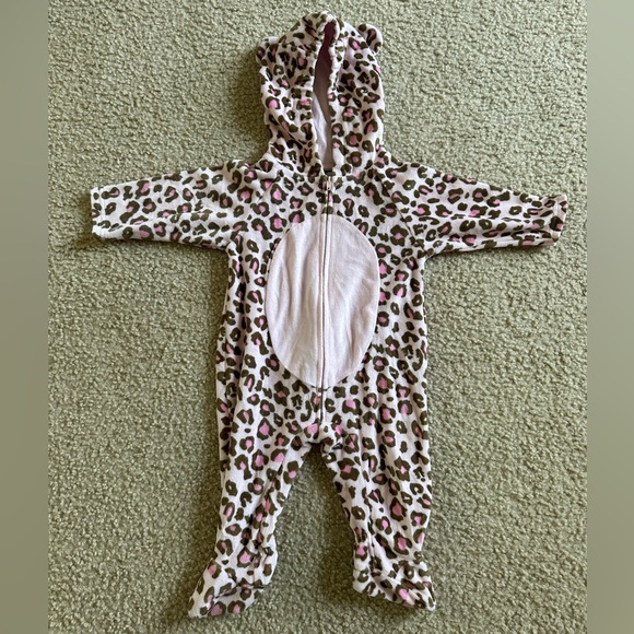 Other - Cute cozy baby girl pink cheetah Halloween costume